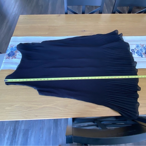 H&M Black Pleated Sleeveless Mini Dress - Size XL - NWOT - Picture 9 of 10